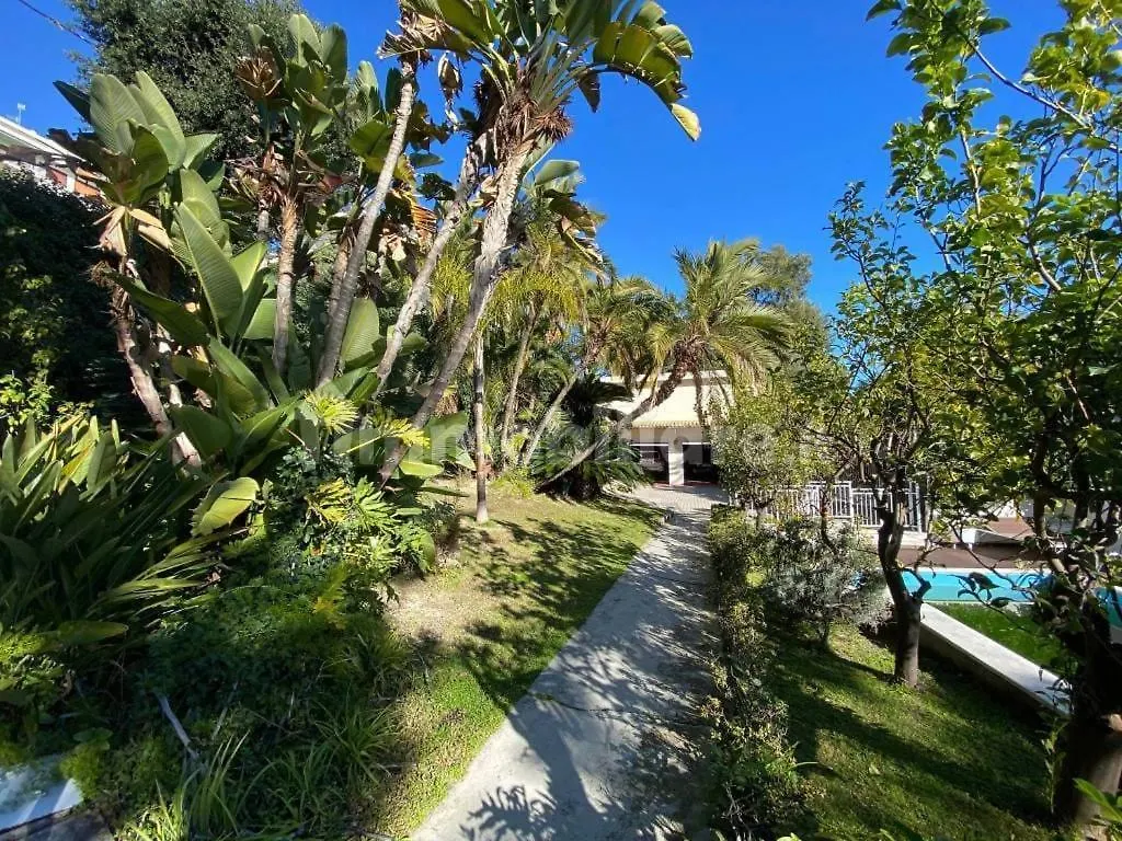 Pergolato Junior Apartment Sanremo Italy