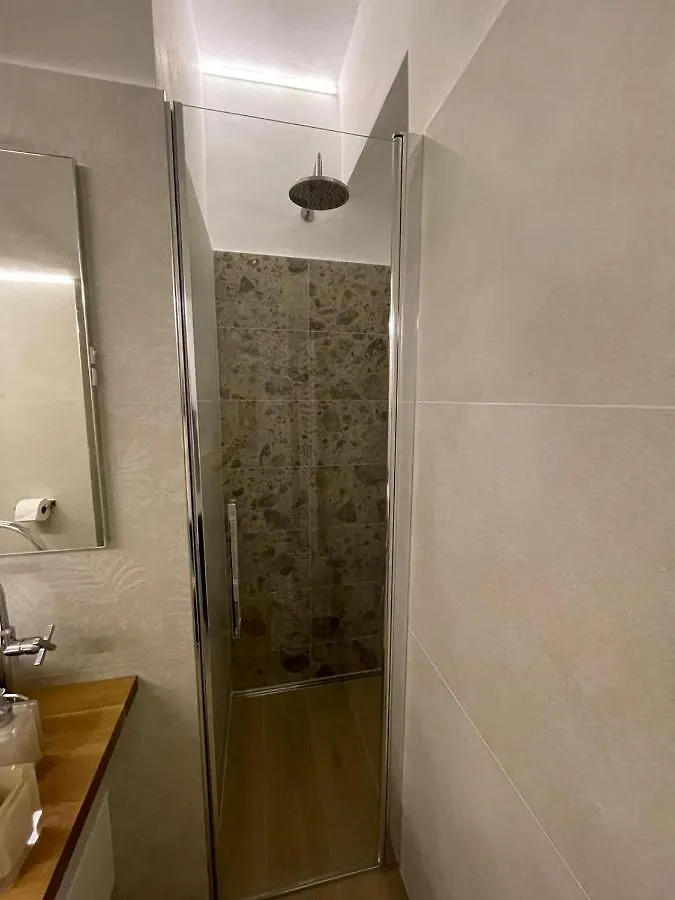 Pergolato Junior Apartment Sanremo 0*,